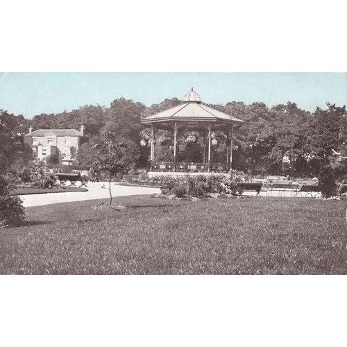 Spa Gardens & Banstand Ripon Yorkshire Postcard (YKS72609)