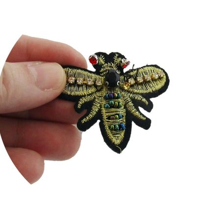 Rhinestone Bee Insect Sew On 5 cm x 4 cm Motif Badge Patches Small Badge P427