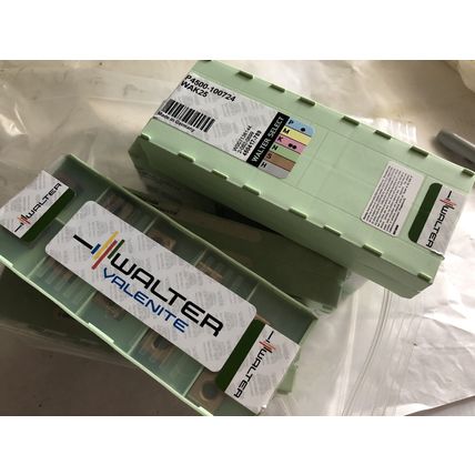 LOT 100 WALTER VALENITE P4500-100724 TIN-COATED CARBIDE INSERTS, GRADE: WAK25,TE