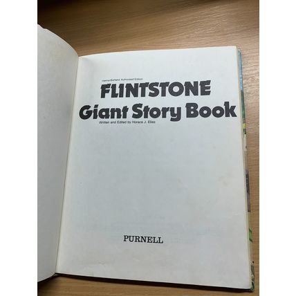 1974 "FLINTSTONE GIANT STORY BOOK" ILLUSTRATED ANNUAL HARDBACK BOOK (P4)