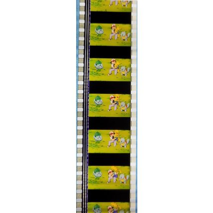 Pokemon . Pk FBP - f0141K . 1 STRIP OF 5 - 35MM FILM CELLS