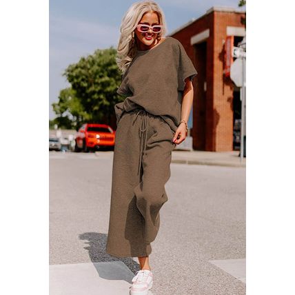Brown Textured Loose Fit T Shirt and Drawstring Pants Set