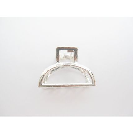 Tiny small silver tone rounded metal hair claw clip
