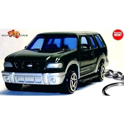 RARE KEYCHAIN GREEN FORD EXPLORER CUSTOM Ltd. EDITION GREAT GIFT NOVELTY