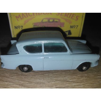 Matchbox - No7 Ford Anglia - with Replica Box