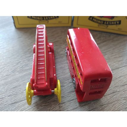 Matchbox - Recreations 5 Bus & 9 Fire Tender