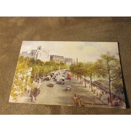 1930s Postcard - Thames Embankment, London - Artist / A332