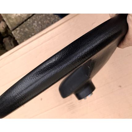 Ford Fiesta Mk2 Steering Wheel WITH centre cap - pictures in ad - 84FB3600DBW
