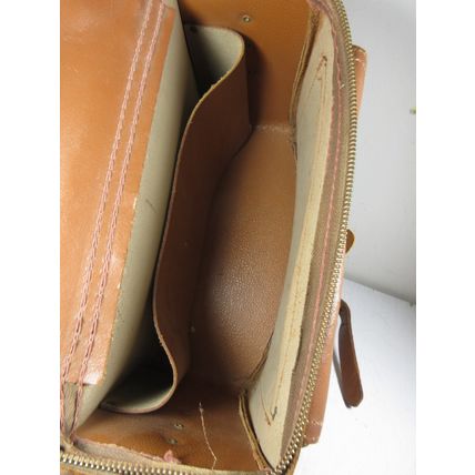 Vintage The Kam-Ra 843 Large Leather Camera Shoulder Bag Contoured Tan