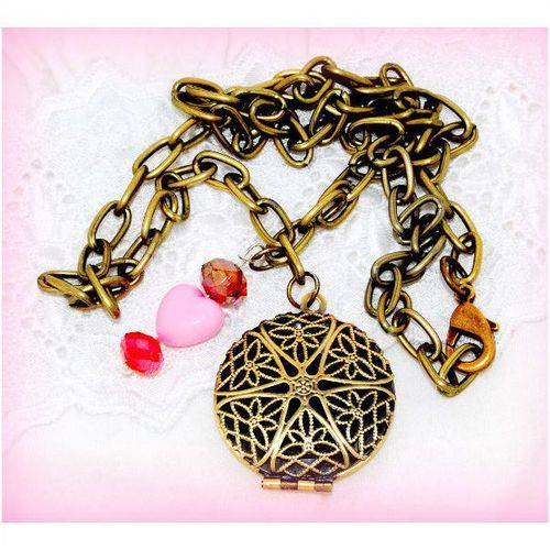 Sale Heart Crystal Charm Bronze Locket Pendant Necklace Jewellery 1074