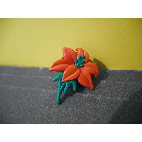 Flower Lapel Pin,Plastic