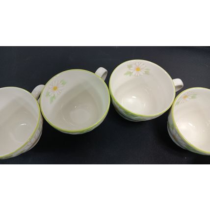6 Rare Mint Mikasa Country Classics Yellow Daisy Flower Panorama Coffee Tea Cups