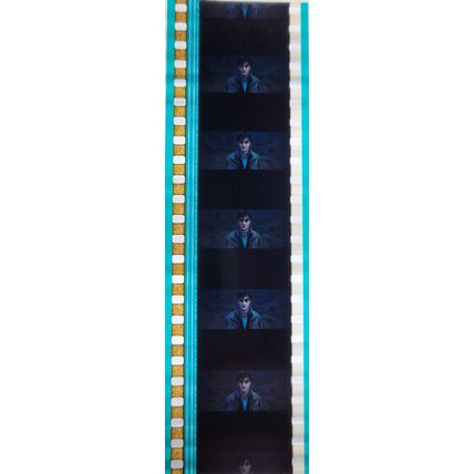 Pk DAU - A - MIX - a 017Q. 1 STRIP OF 5 - 35MM FILM CELLS. (HP )