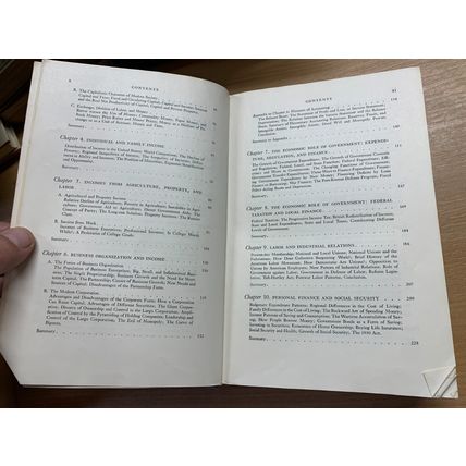 1953 "ECONOMICS AN INTRODUCTORY ANALYSIS" 1.3kg THICK HARDBACK BOOK (P7)