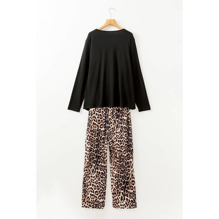 Black Leopard Patched Pocket Long Sleeve Top Plus Size Pants Set