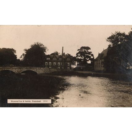 Diamond Inn Pub & Smithy Pontyland Northumberland Old RPC Postcard