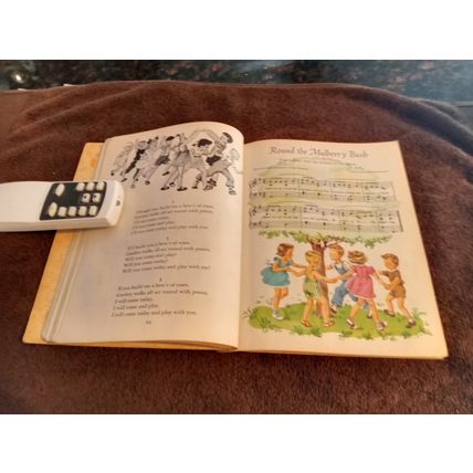 Little Golden Book Singing Games By Katharine Wessells (B) Edition 1947