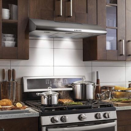 COSMO COS-5MU36 36 In. Delta Collection Ducted under Cabinet Range Hood, Button