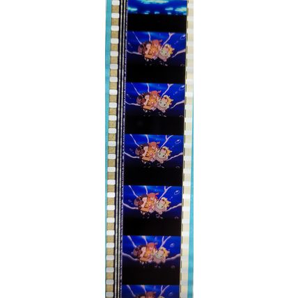 POKEMON - PK ZXB - d081C . 1 STRIP OF 5 - 35MM - FILM CELLS