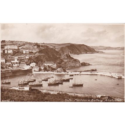 ED 92 ST AUSTELL- OUTER HARBOUR AND BATTERY. PRINTED POSTCARD