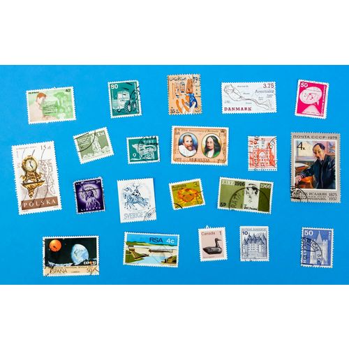 World Selection 0051 - Used Stamps - 20 Stamps - Unchecked