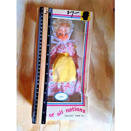Dolls Of All Nations Italy #1052 in Box! VINTAGE! Hills Dept. Store Stock