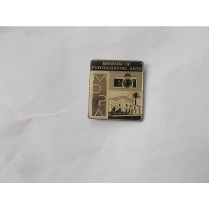 FRIDGE MAGNET BALBO PARK MUSUEM OF PHOTO ARTS U S A / (14/01) # # FREE POSTAGE