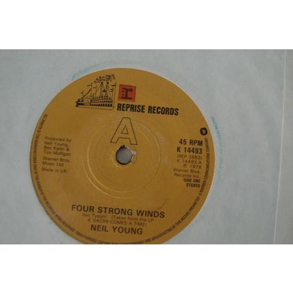 A3-NEIL YOUNG-FOUR STRONG WINDS/Motorcycle Mama–UK 7" SINGLE-1978 –NM Neil Young