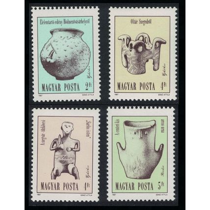 Hungary Neolithic and Copper Age Art 4v 1987 MNH SG#3771-3774