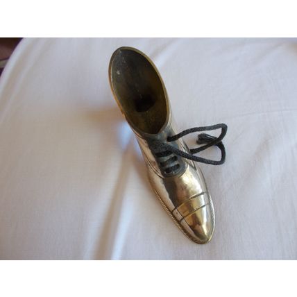 PIN CUSHION BRASS / LADYS HEELED SHOE (23/05) NO CUSHION