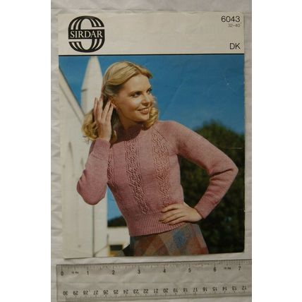 Vintage: Sirdar 6043 sweater, DK, 32-40 inch, 81-102 cm