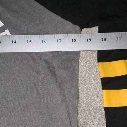 Harry Potter Hufflepuff Baseball Tee 3/4 Sleeves SLIM Size L LARGE Hogwarts Gift