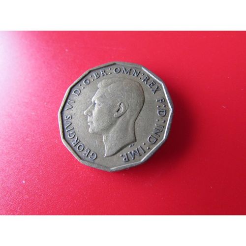 1940 GEORGE VI BRASS THREEPENCE - COIN - 3 FREE POST. AB