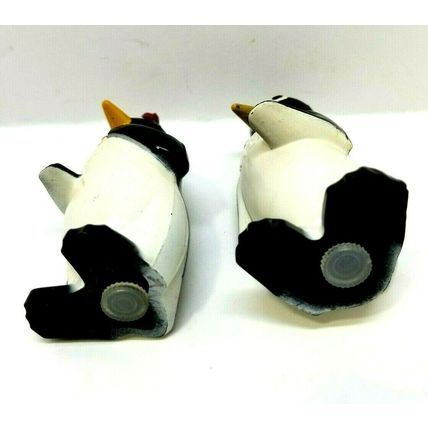 Vtg Willie & Millie Penguins 3.5" Salt And Pepper Shakers F & F Dayton Ohio (B87