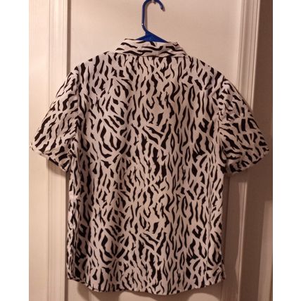 Pre Owned Women’s American Sweetheart Black & White Blouse (L)
