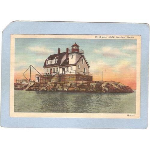 ME Rockland Lighthouse Postcard Breakwater Light lighthouse_box1~155