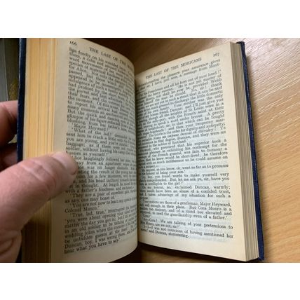 VINTAGE "LAST OF THE MOHICANS" J FENIMORE COOPER FICTION FAUX LEATHER BOOK (P2)