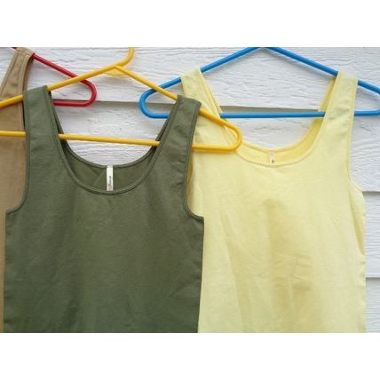 3 Skinnytees Tank Tops NWOT OS Olive Yellow Tan Skinny Tees