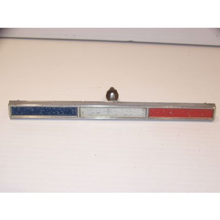 1971 1972 PLYMOUTH SATELLITE GRILL EMBLEM OEM #3442765