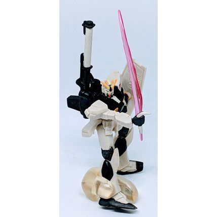 Bandai Gundam RX-93 Nu Gundam Figurine