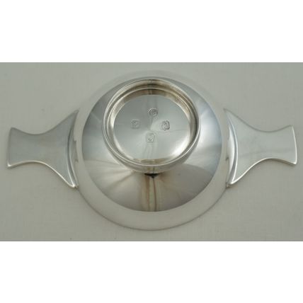4 ¾" Scottish Sterling Silver Quaich with Celtic Decoration, Edinburgh 1992.