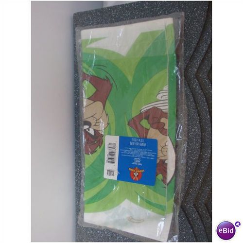 1997 Taz Looney Tunes Hallmark Party Supplies, Plates, Napkins, Invites, Table