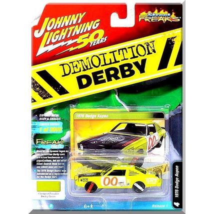 Johnny Lightning - 1976 Dodge Aspen: Street Freaks - Demolition Derby #4 (2019)