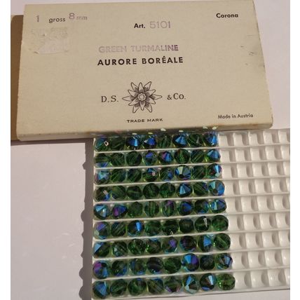 12 Vintage Swarovski 5101 8mm Green Tourmaline Crystal Beads Austria Faceted 110