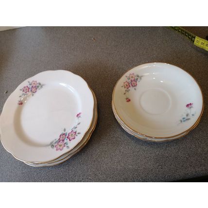 Floral Design 3 Saucers And 3 Side/Tea Plates