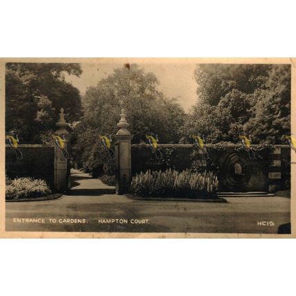 Entrance To Gardens, Hampton Court, HC15 Postcard, 1964