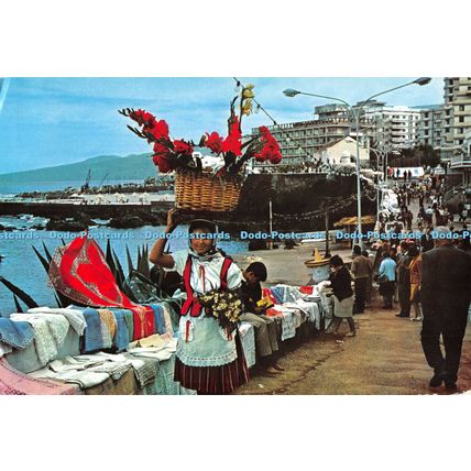 D098594 Puerto de la Cruz. Tenerife. San Telmo. Capilla y Hoteles. Ro Foto. No.