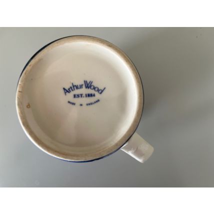 VINTAGE ARTHUR WOOD BLUE DIAMOND MUG