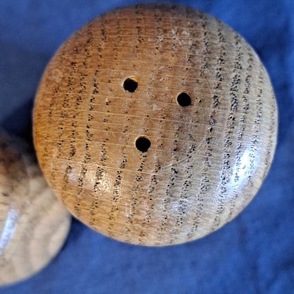 OAK WOOD SALT & PEPPER SHAKERS Set Wooden