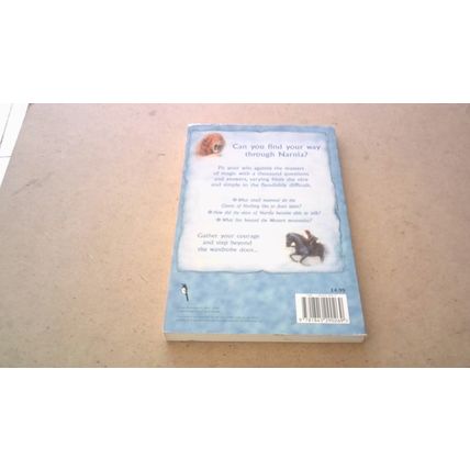 The Unofficial Narnia Quizbook. Nigel Robinson (First Edition Paperback) 2005